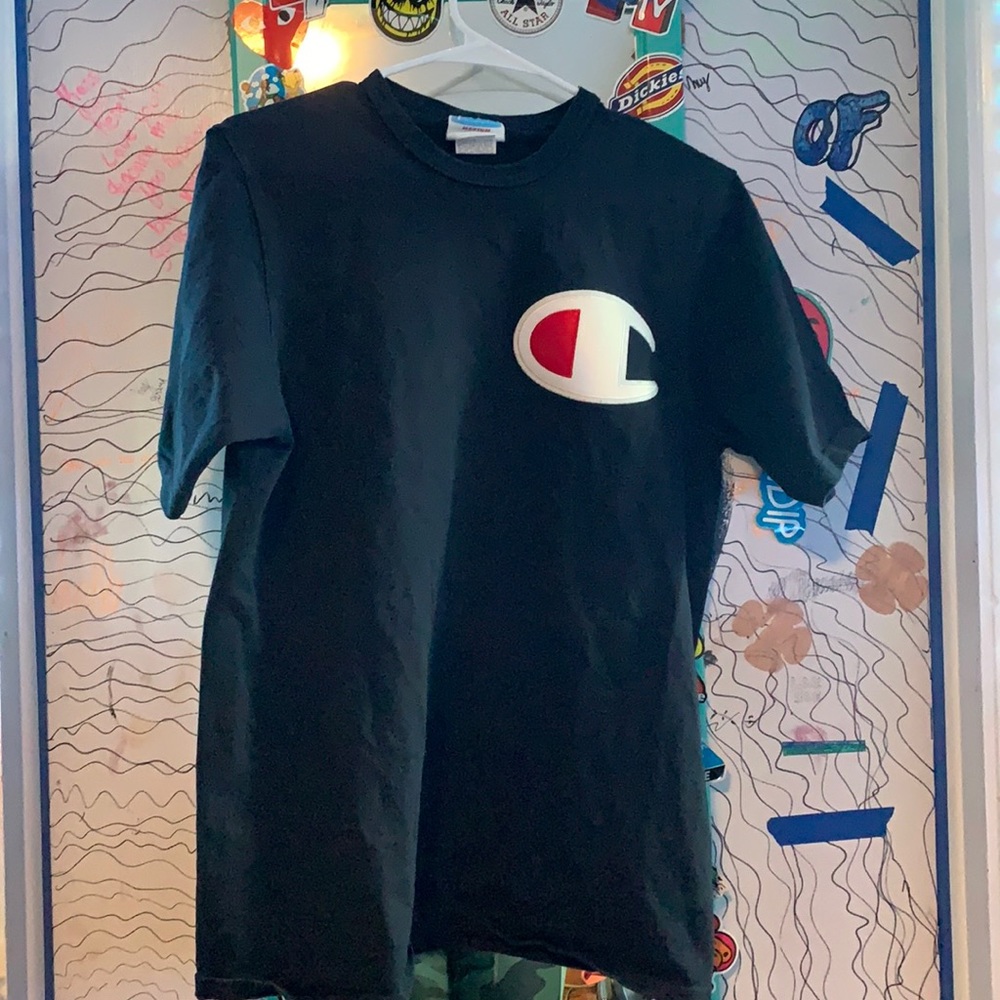 Champion t-shirt size M